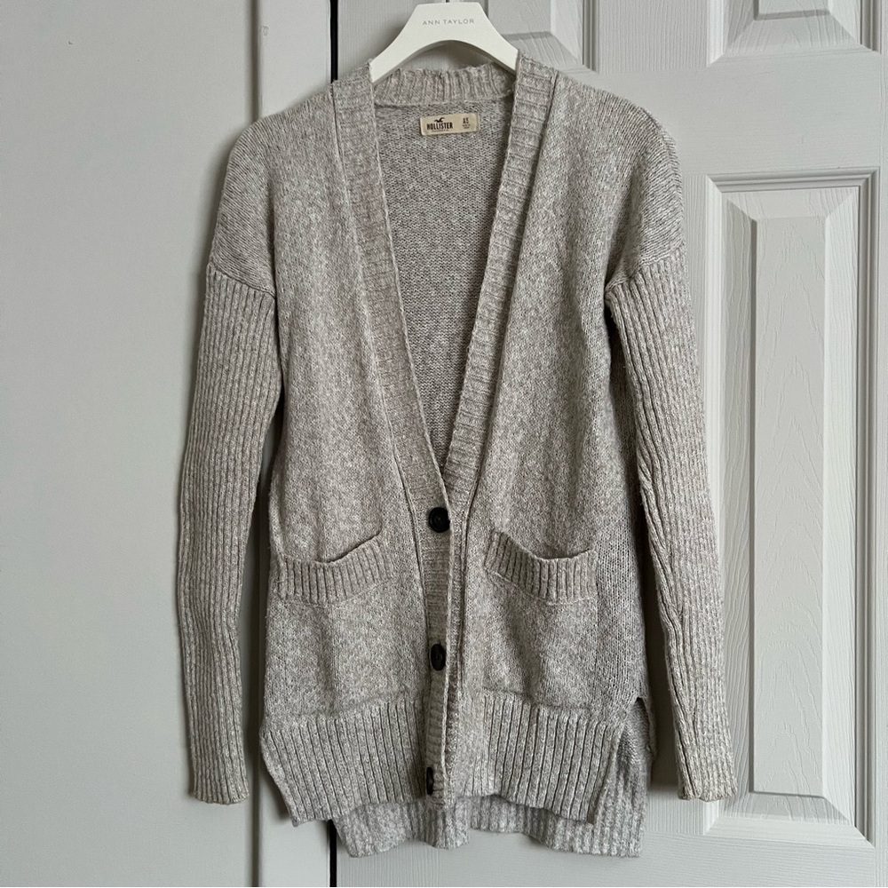 Hollister Oatmeal Women's Cardigan